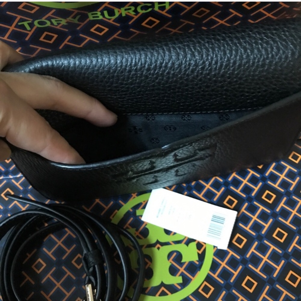 👜Tory Burch crossbody👜clutch/bombe t small/black - Picture 2 of 8